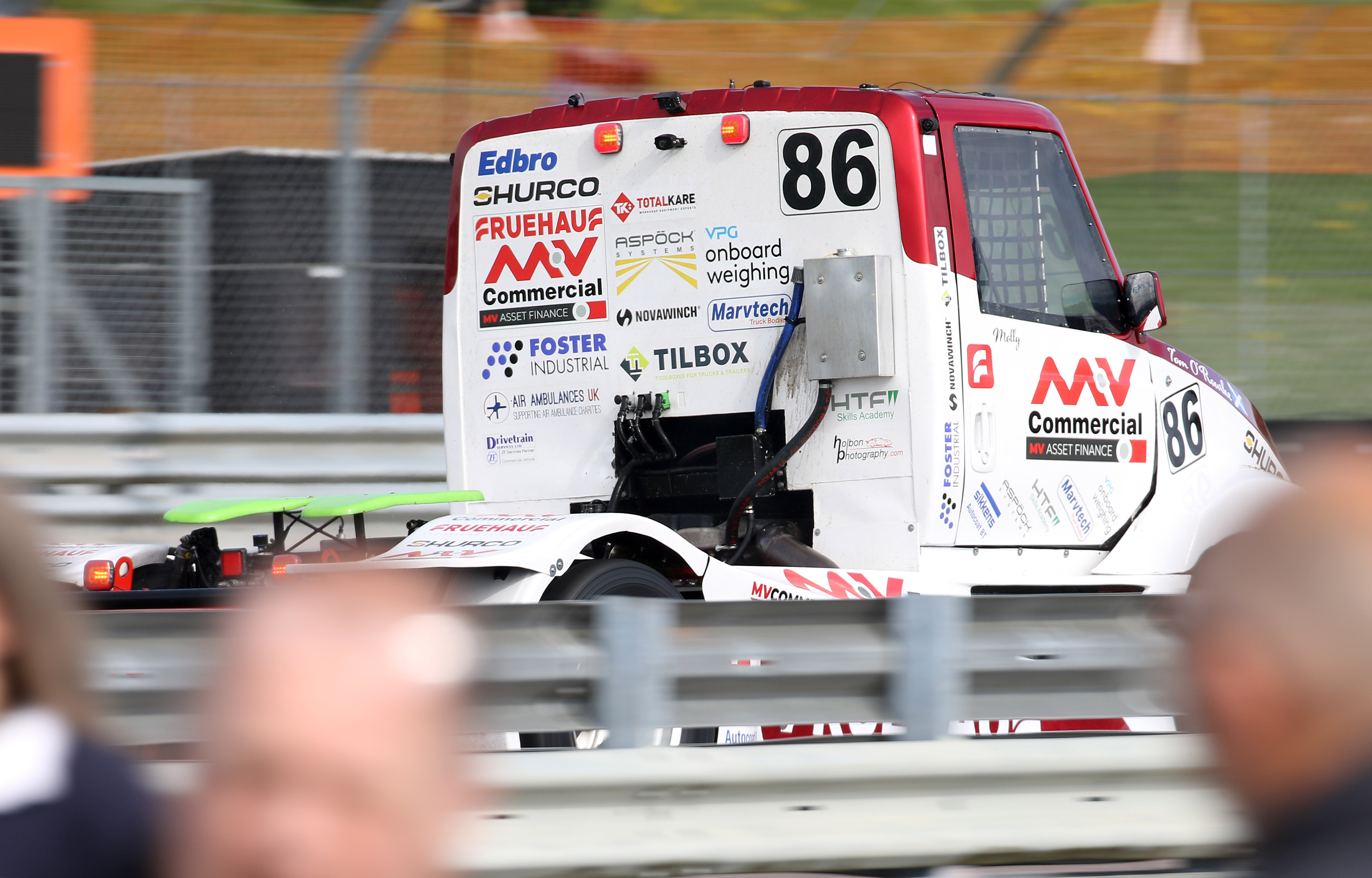 MV Truck Racing Thruxton 